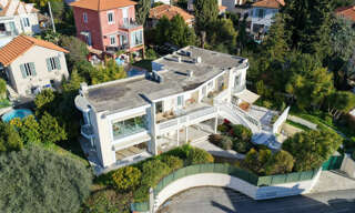 Maison 8 Pièces 235 m² à vendre à Nice (06100)