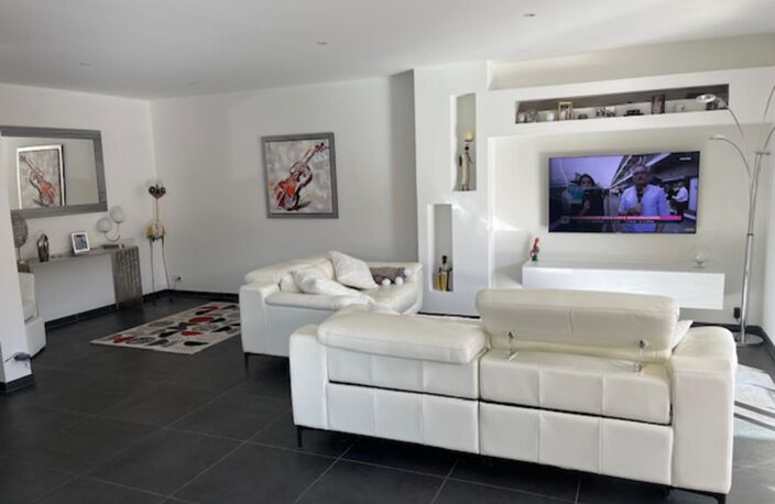 Vente maison 6 pièces 143 m² Perpignan (66000) — photo 5