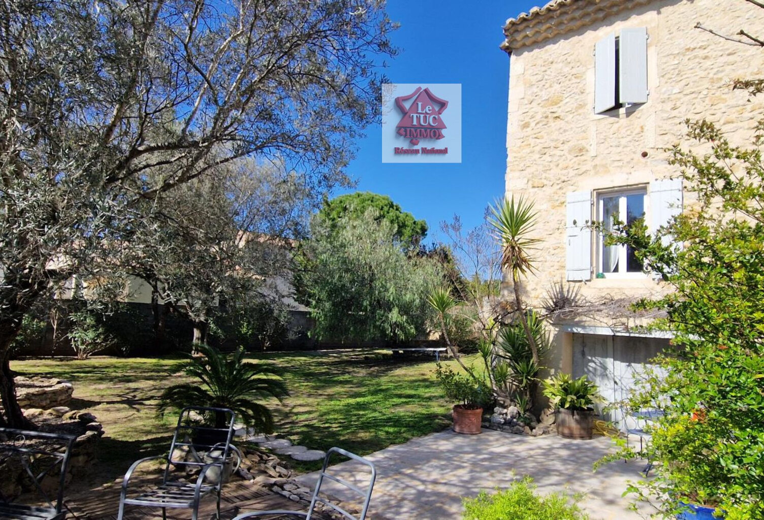 maison de 128 m2 84500 bollene — photo 1