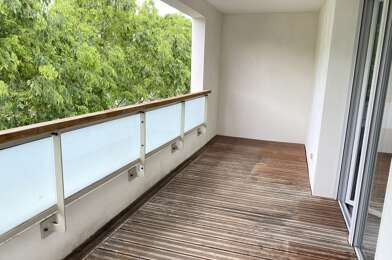Appartement 3 pièces 767 €