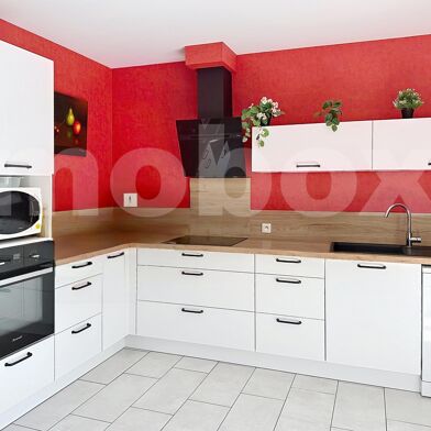 Maison 6 pièces 292990 €