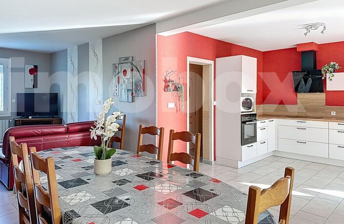 MESANGER MAISON 4 CHAMBRES SUR PARCELLE DE 3070 M2 — photo 3