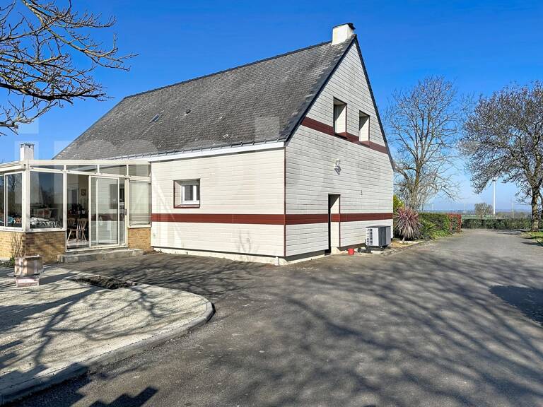 MESANGER MAISON 4 CHAMBRES SUR PARCELLE DE 3070 M2 — photo 1