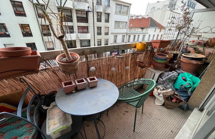 Appartement F1 de 33 m2 - Paris 11è (Folie Méricourt) — photo 2