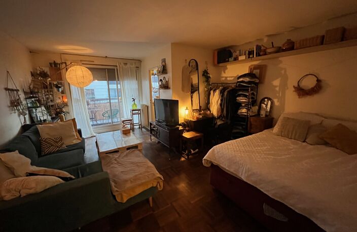 Appartement F1 de 33 m2 - Paris 11è (Folie Méricourt) — photo 3