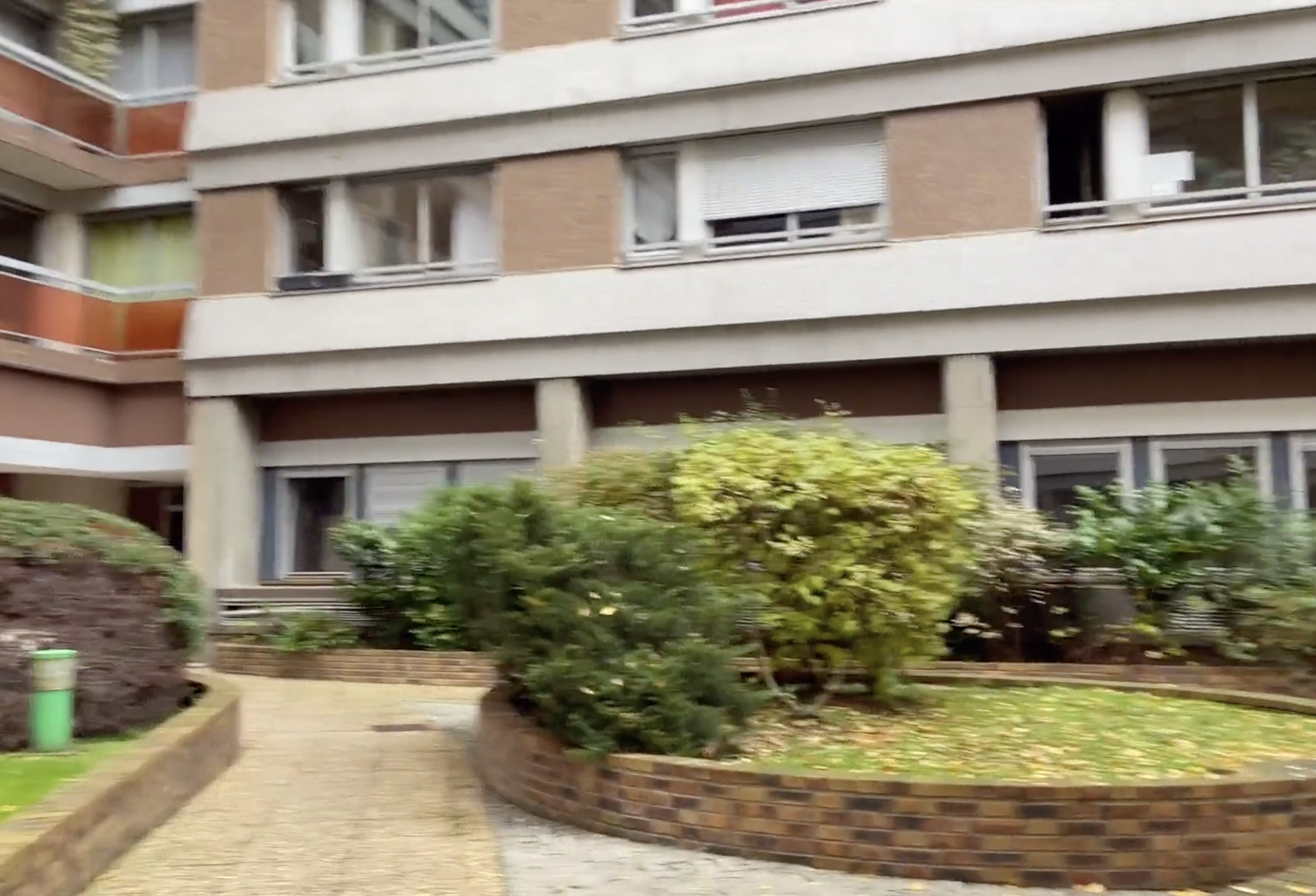 Appartement F1 de 33 m2 - Paris 11è (Folie Méricourt) — photo 1