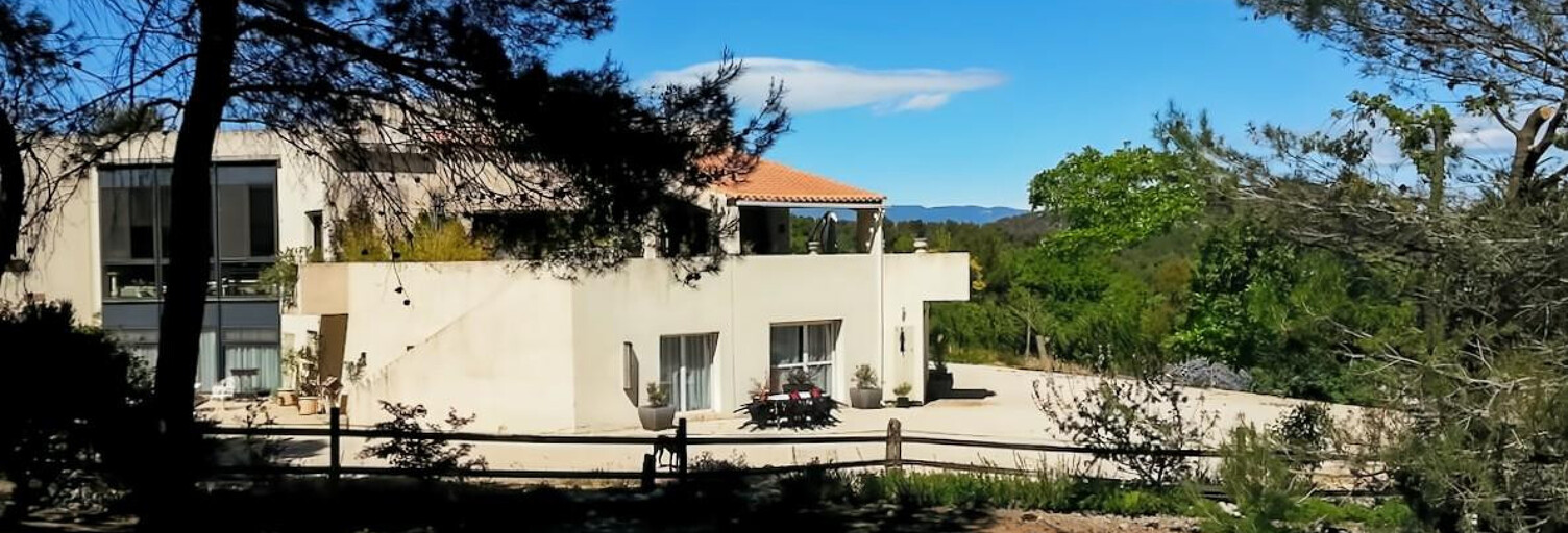 Maison 15 Pièces 307 m² à vendre à Rognes (13840)