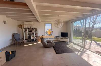 Belle maison familiale de 163,1 m² avec 3 garages — photo du bien