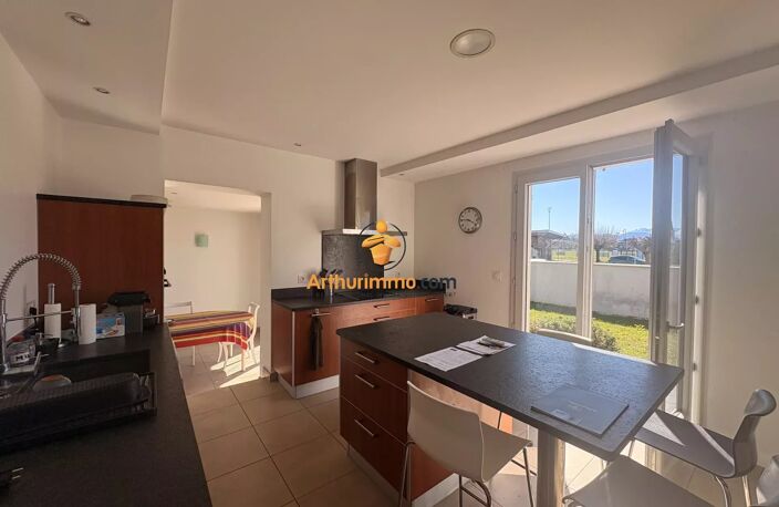 Belle maison familiale de 163,1 m² avec 3 garages — photo 2