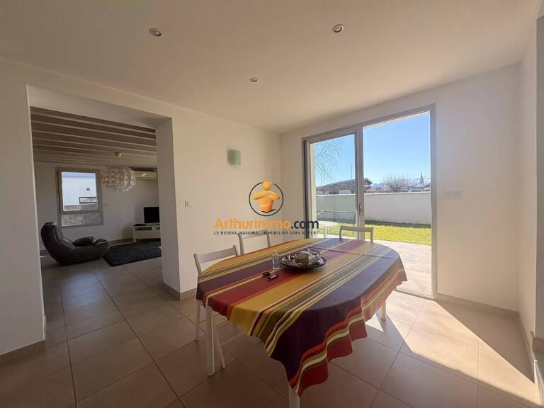Belle maison familiale de 163,1 m² avec 3 garages — photo 1