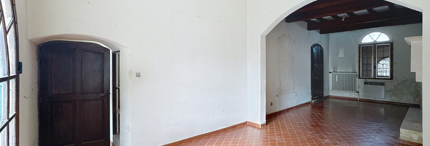 Maison 12 Pièces 262 m² à vendre à Mouriès (13890)