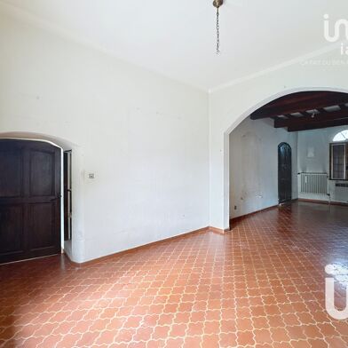 Maison 12 pièces 399000 €