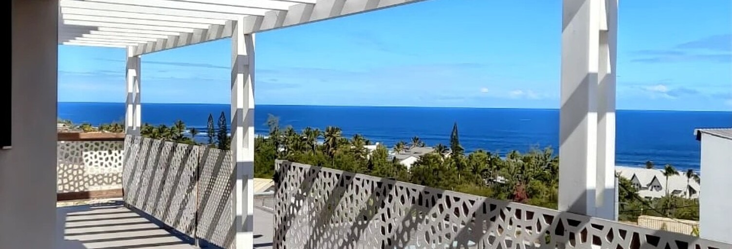 Maison 5 Pièces 145 m² à vendre à Les Trois-Bassins (97426)