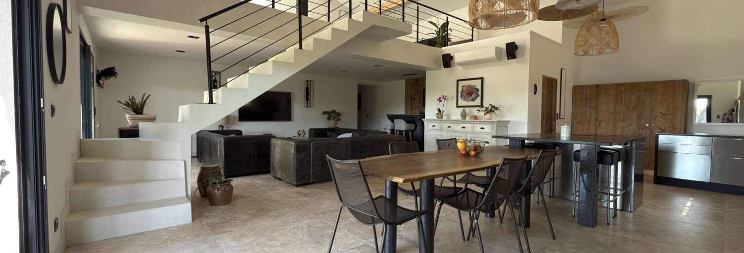 Maison 6 Pièces 240 m² à vendre à Ventabren (13122)