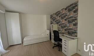 Appartement 1 Pièce 19 m² à louer à Les Ulis (91940)
