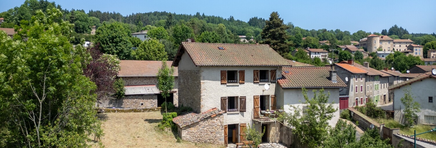 Maison 4 Pièces 100 m² à vendre à Saint-Bonnet-le-Chastel (63630)