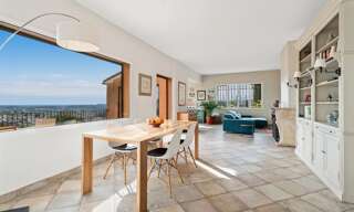 Maison  200 m² à vendre à La Colle-sur-Loup (06480)