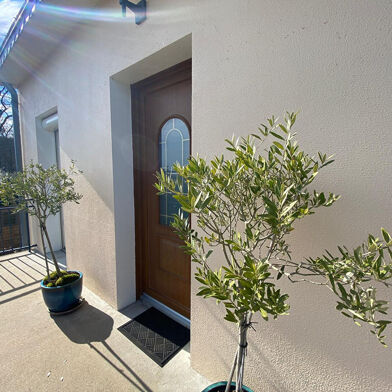 Maison 6 pièces 400000 €