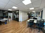 BUREAUX à LOUER — photo 3