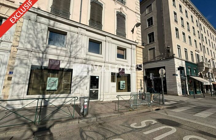LOCAL COMMERCIAL à LOUER — photo 2