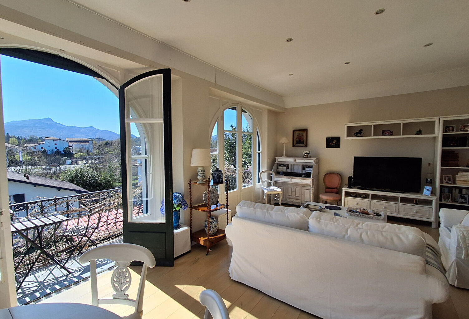 Magnifique vue sur la Rhune ! 4 pièce(s) 91.70 m2 — photo 1