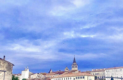Aubenas centre   238 m2 à 735 EUR/m2   division possible - peu — photo du bien