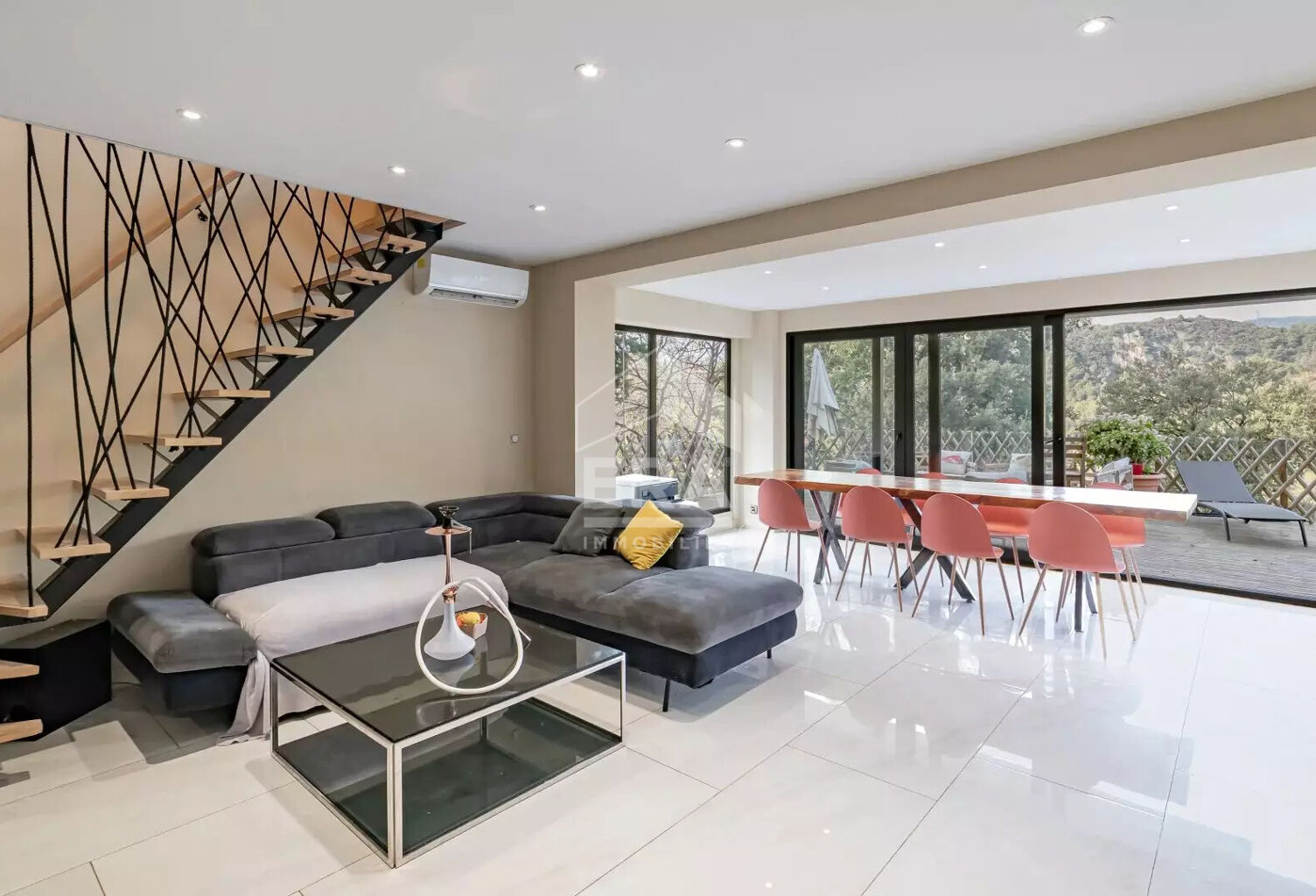 Superbe maison familiale clé en main avec vue nature à Cagnes-sur-Mer — photo 1