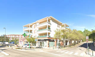 Commerce 4 Pièces 114 m² à louer à Aix-en-Provence (13100)