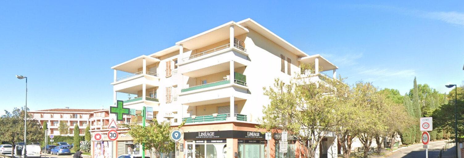 Commerce 4 Pièces 114 m² à louer à Aix-en-Provence (13100)