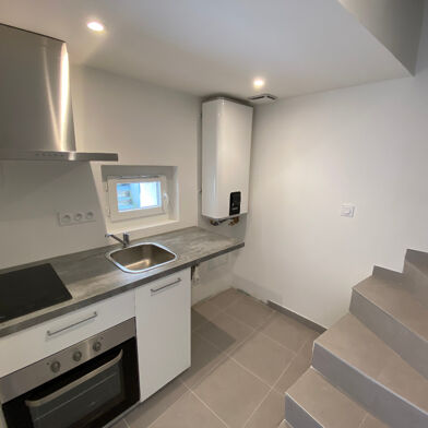 Appartement 2 pièces 776 €