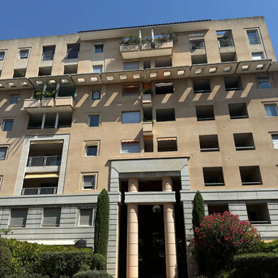 Appartement 4 pièces 2000 €