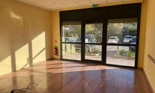 Commerce 3 Pièces 79 m² à louer à Aix-en-Provence (13090)