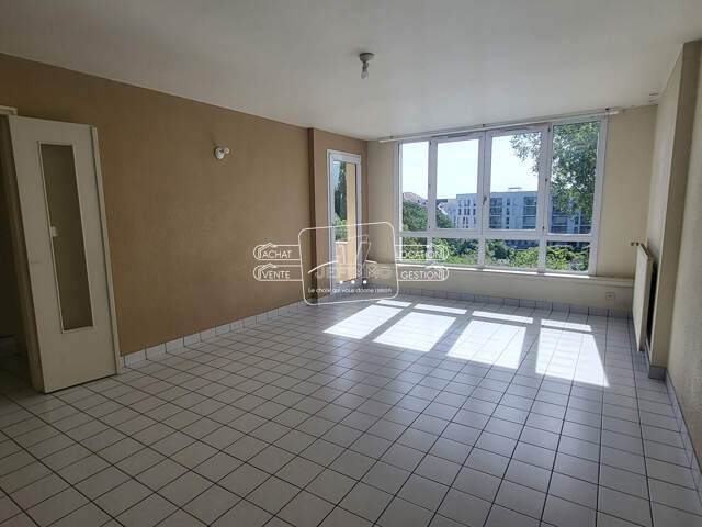 Appartement Nantes 2 pièce(s) 55.02 m2 — photo du bien