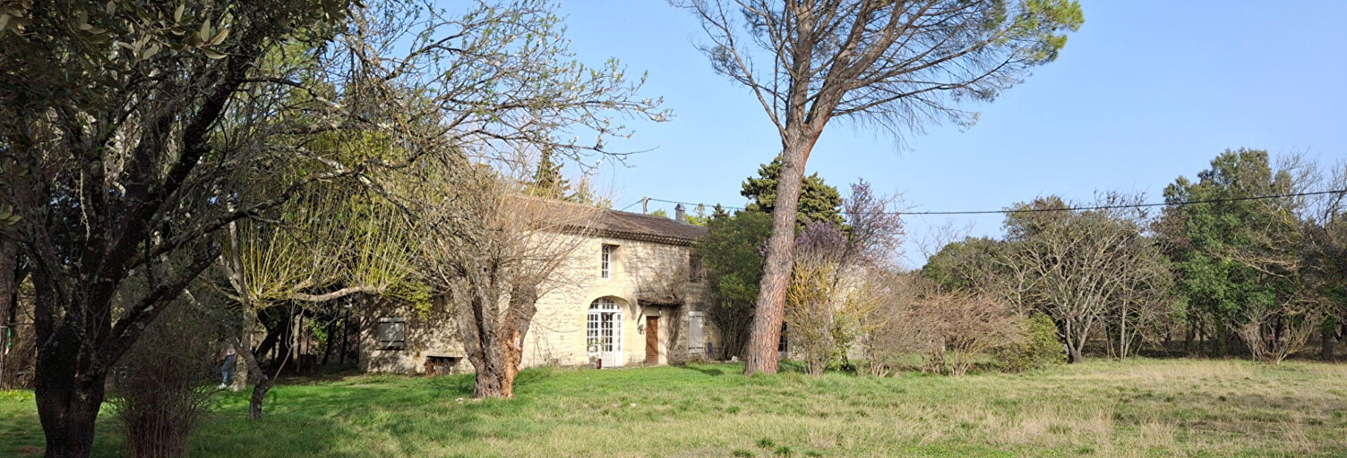 Maison 12 Pièces 200 m² à vendre à La Baume-de-Transit (26790)