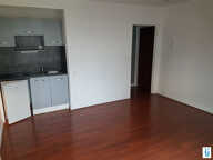 F1 PARKING ET CAVE CHAUFFAGE COMPRIS - ROUEN PRÉFECTURE RUE DE TANGER — photo 2