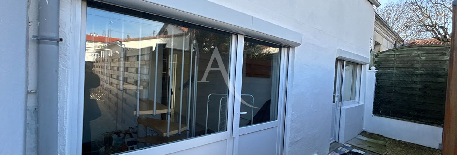 Maison 1 Pièce 28 m² à louer à Rochefort (17300)