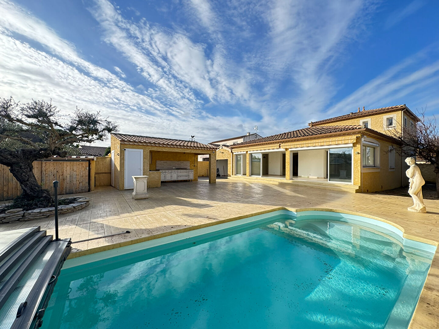 Villa / Maison  T4 à vendre Saint-Laurent-d'Aigouze 30220