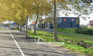 Local industriel  500 m² à vendre à Villefranche-de-Rouergue (12200)