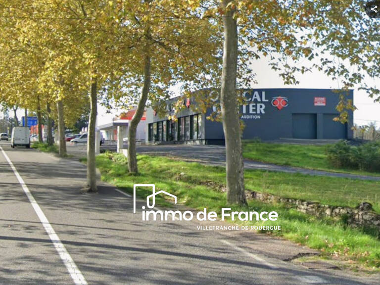 Villefranche De Rouergue, local de stockage, entrepôt de 500 m² , 400 m² en rez de chaussée + 100 m² a l'étage — photo 1