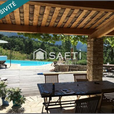 Maison 5 pièces 450000 €