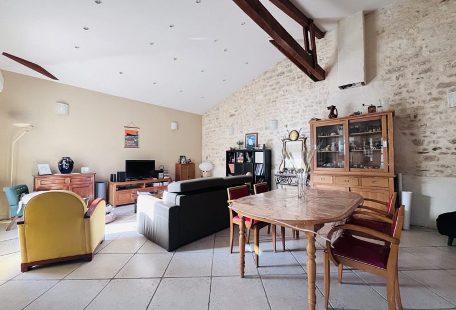 Maison de ville de 3 pièces principales — photo 1