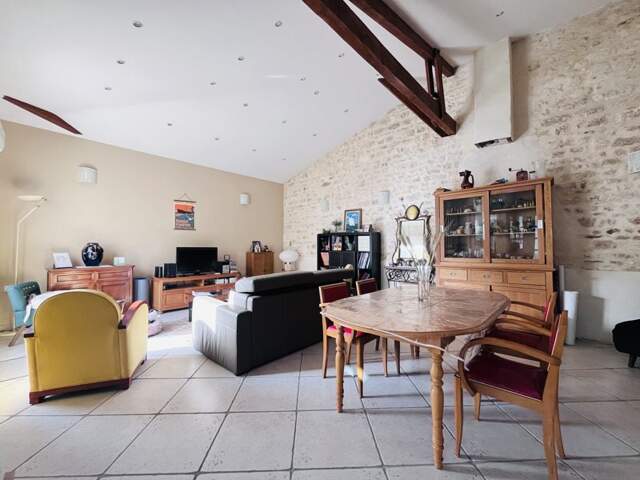 Maison de ville de 3 pièces principales — photo du bien