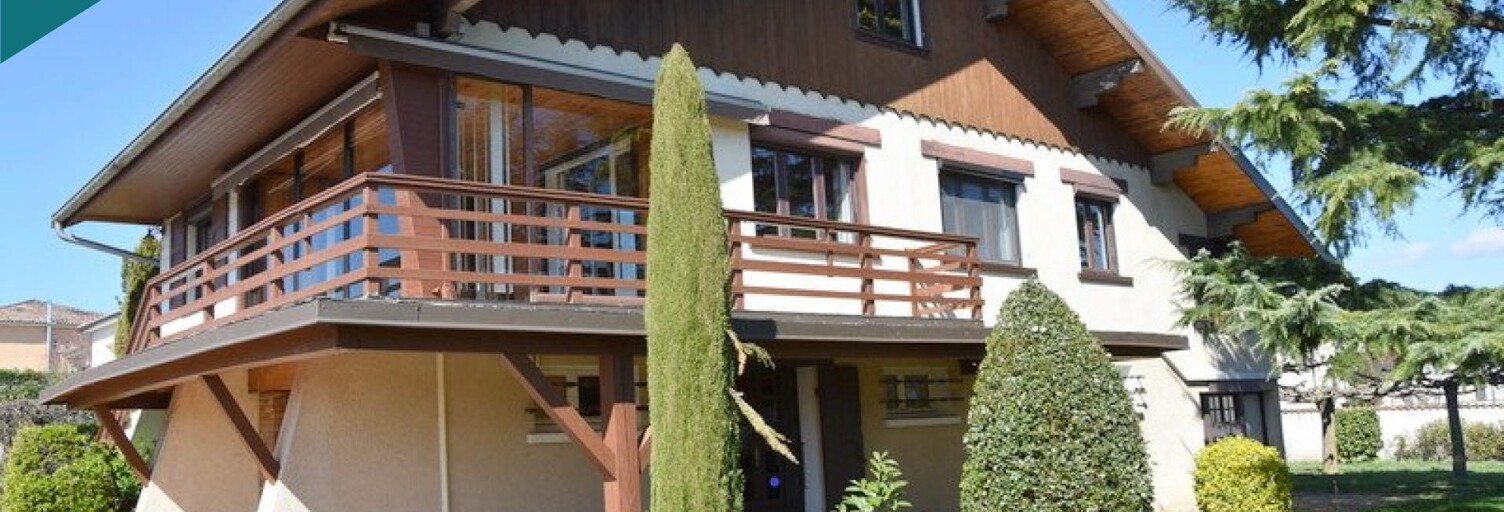 Maison 8 Pièces 166 m² à vendre à Roiffieux (07100)