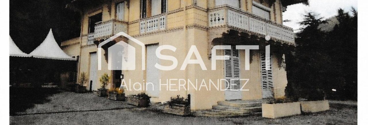 Immeuble  1300 m² à vendre à Bagnères-de-Luchon (31110)