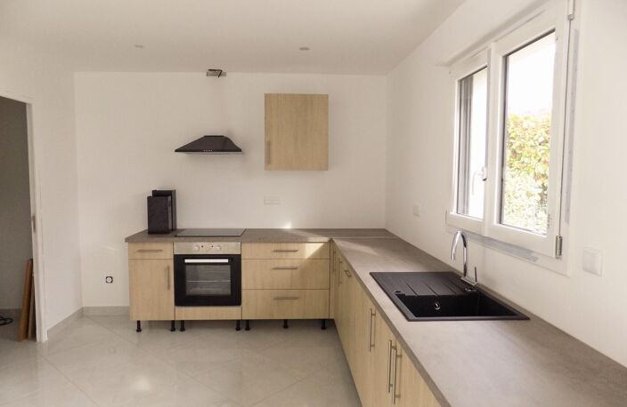 Maison neuve dans le style du pays — photo 4