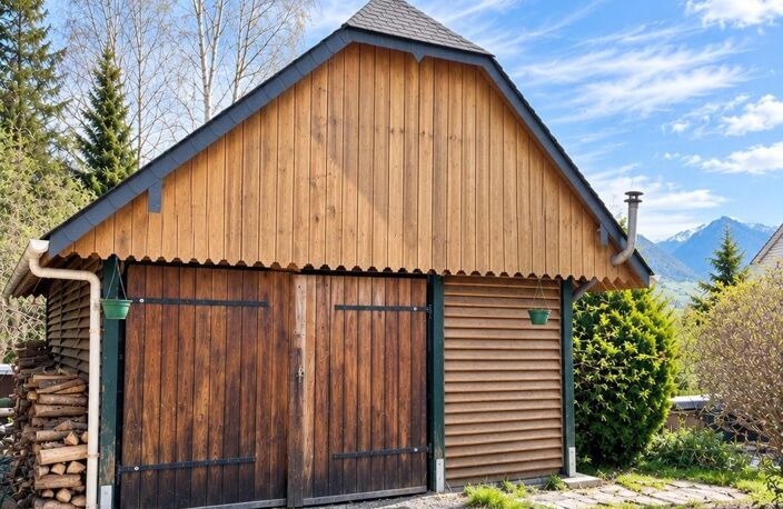 Chalet de 90m² en montagne et ses annexes — photo 4