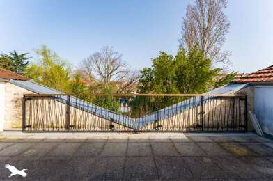 Appartement 4 pièces 389610 €