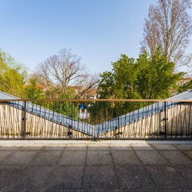 Appartement 4 pièces 389610 €