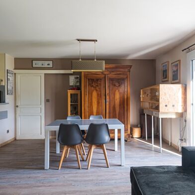 Maison 5 pièces 215660 €