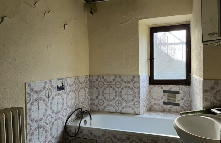 Vente maison 6 pièces 150 m² Capvern (65130) — photo 2